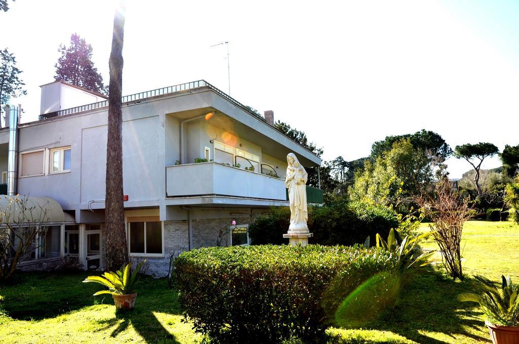 Casa Per Ferie Cardinal G. Guarino *